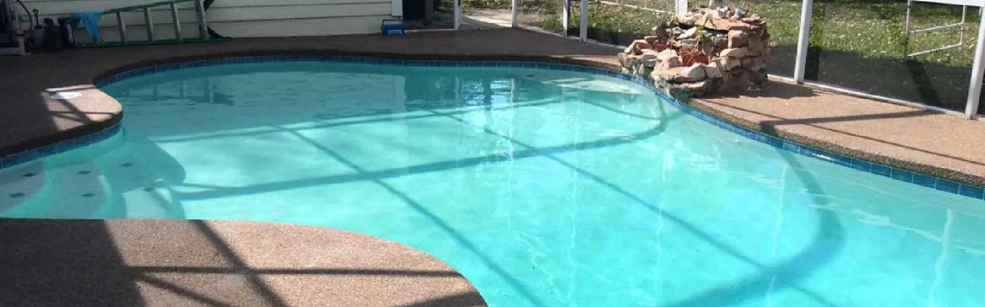 Luxurious Gunite Pool Resurfacing: A Comprehensive Review