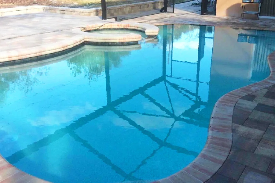 Resurfacing Luxurious Pool Costs: Deciding Factors and Best Price Range