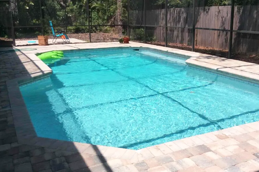 Luxurious Pool Resurfacing vs Replastering: Which Is Best?