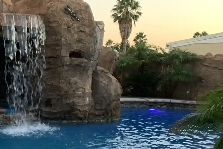 Oasis Pool Maintenance